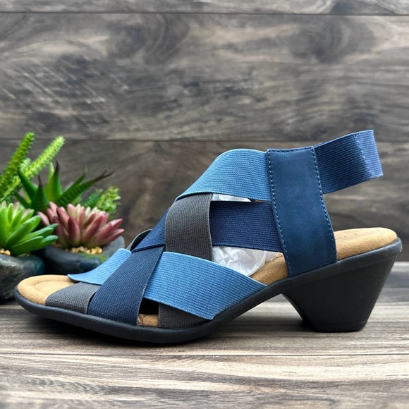 NIB Comfortiva Farrow 8W WIDE 39 Denim Multi Blue Stretch Woven Sling Sandals - Picture 5 of 12
